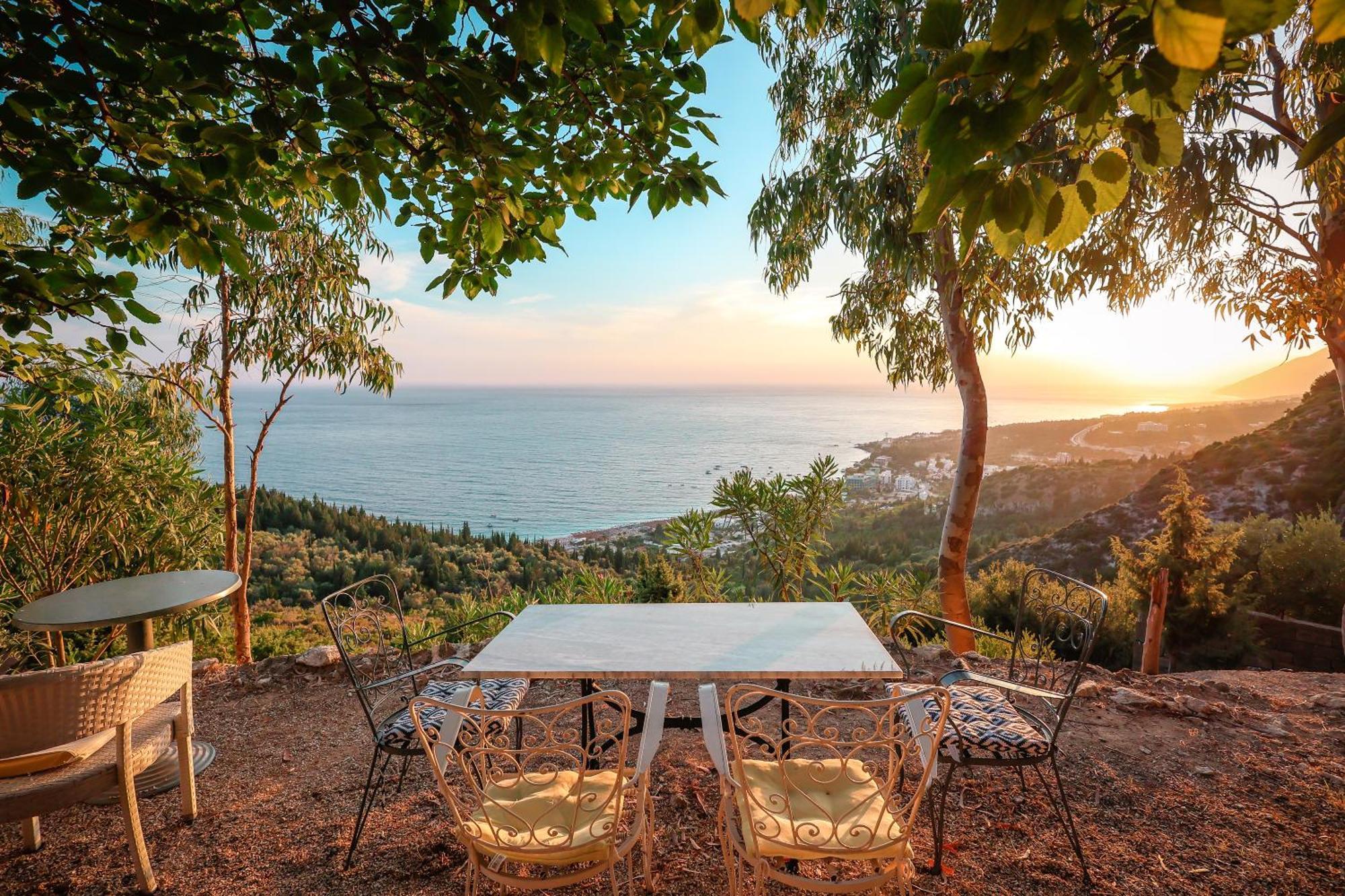 Casablanca Gasthof Dhërmi
